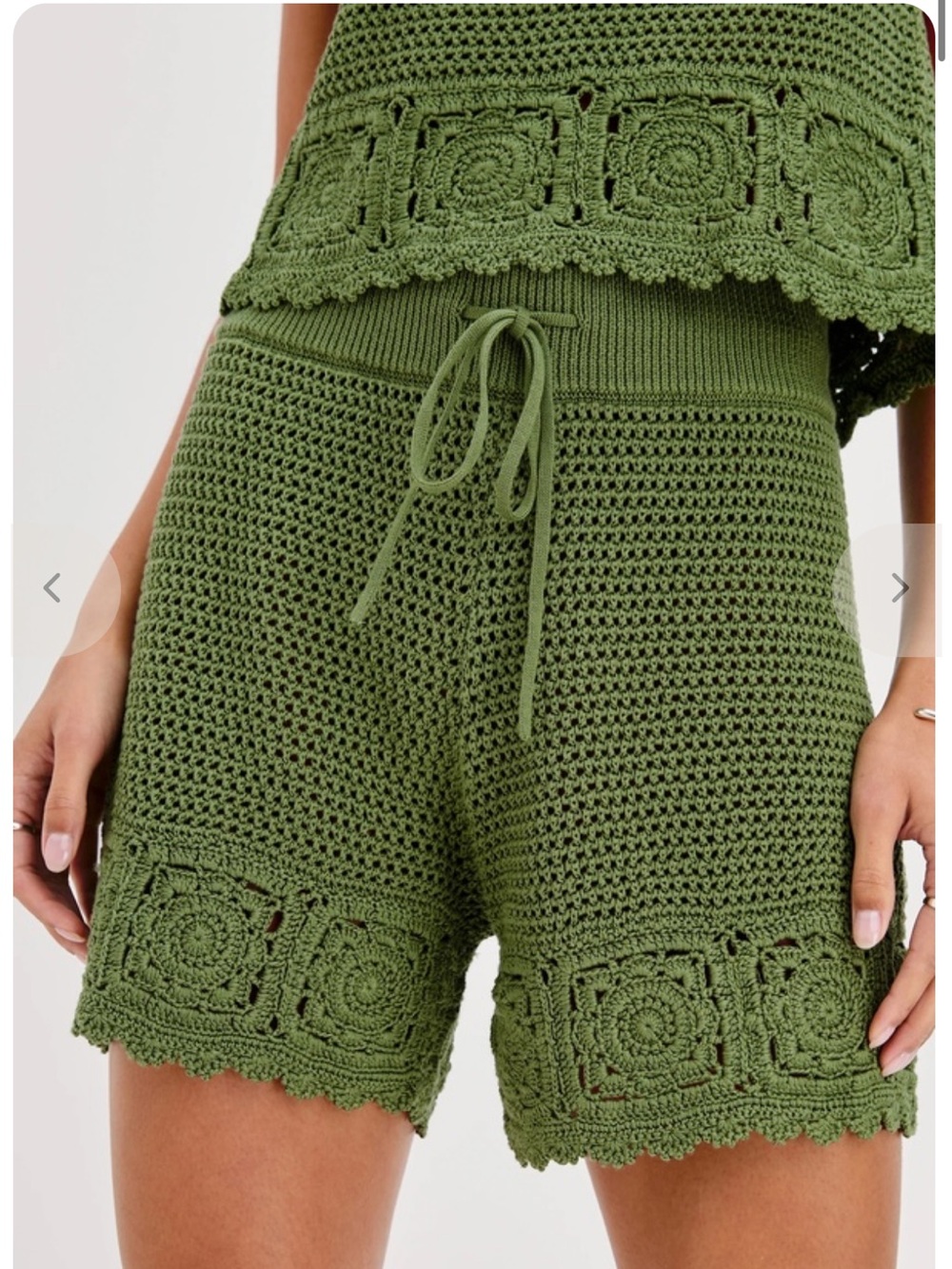 Rails Hydra Crochet shorts in Dill Green NWT size medium